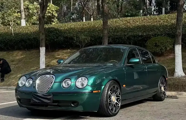 Jaguar S-TYPE 2008 из Китая