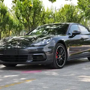 Porsche Panamera 2020 из Китая