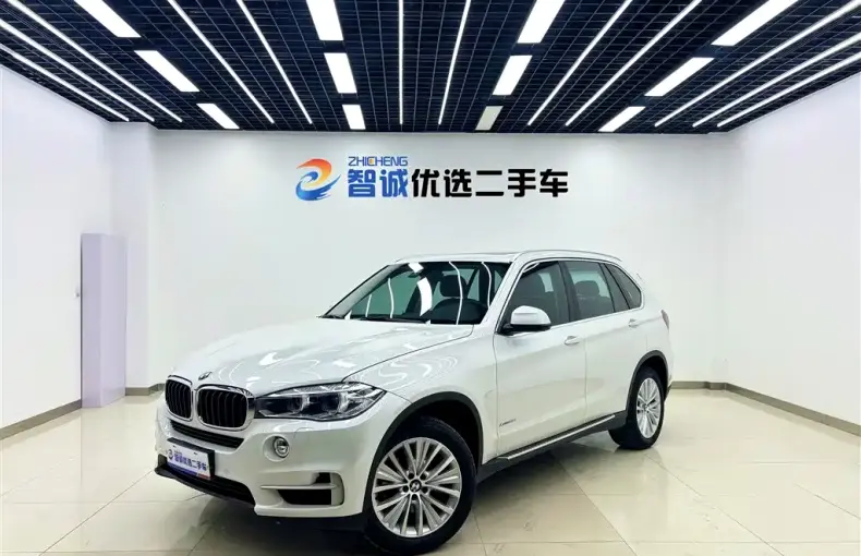 BMW X5 (Import) 2015 из Китая