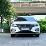 Roewe i5 2019 из Китая