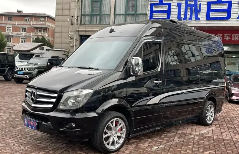 Mercedes-Benz Sprinter 2017 из Китая
