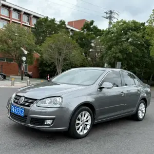 Volkswagen Sagitar 2011 из Китая