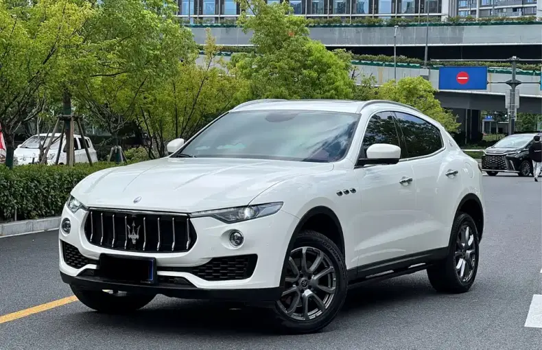 Maserati Levante 2021 из Китая