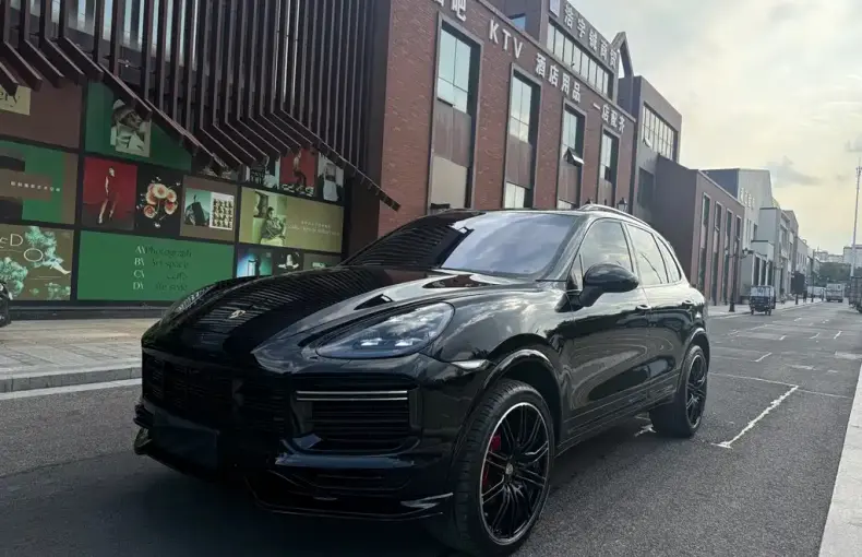 Porsche Cayenne 2014 из Китая