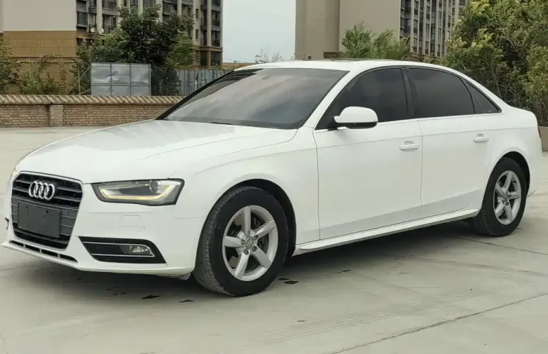 Audi A4L 2015 из Китая