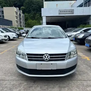 Volkswagen Lavida 2013 из Китая