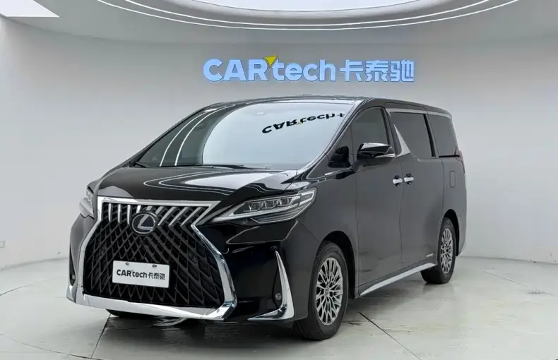 Lexus LM 2023 из Китая