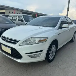 Ford Mondeo 2013 160 л.с. из Китая