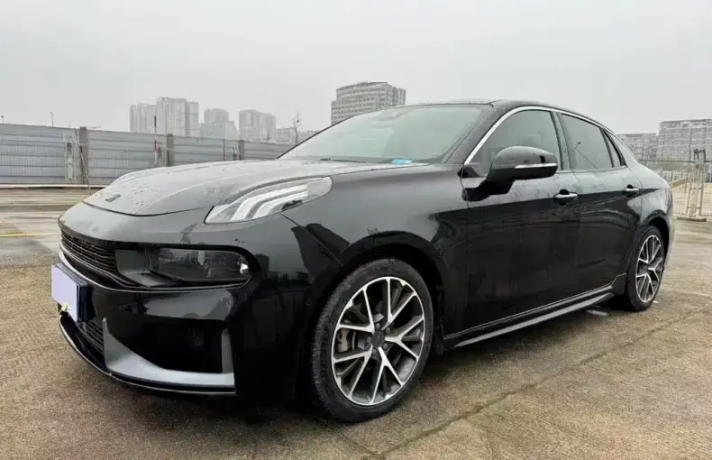 Lynk & Co 03 2019 из Китая