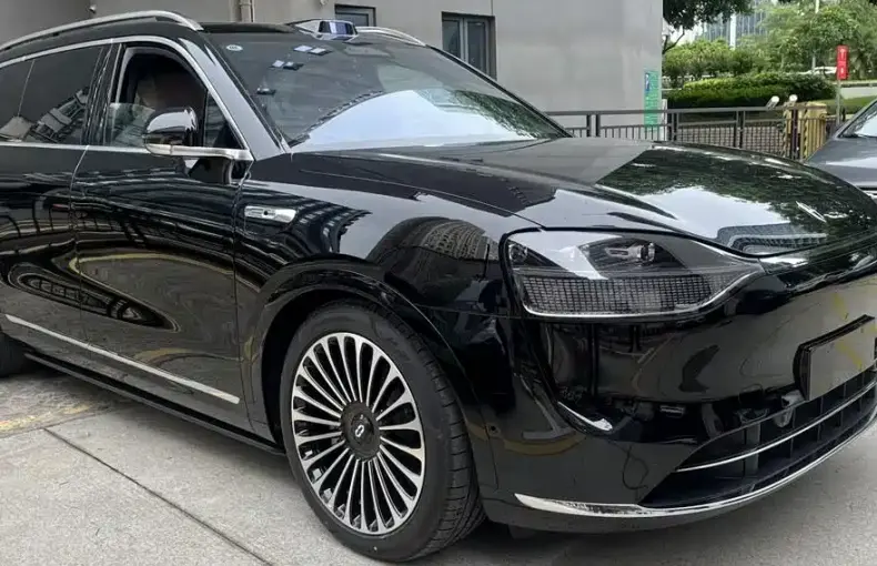 AITO 问界 AITO M9 из Китая