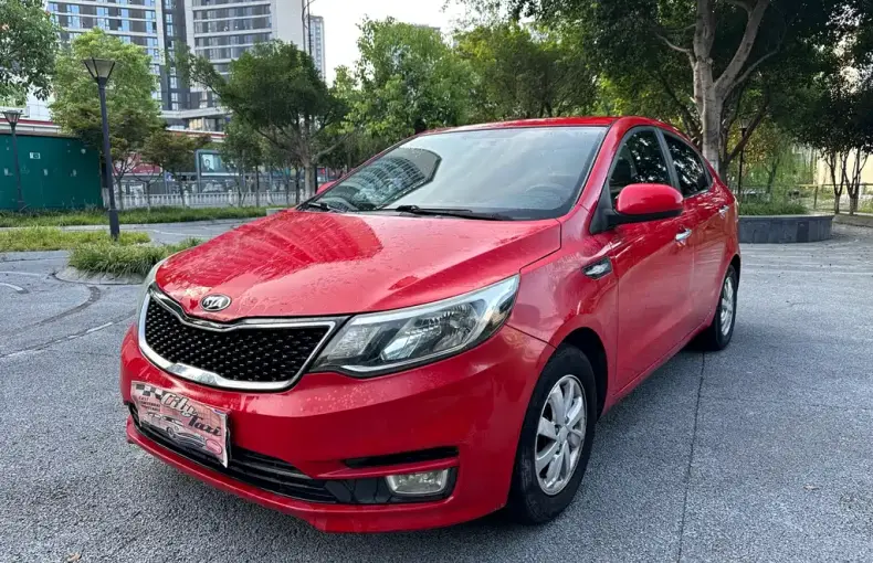 Kia K2 2015 из Китая