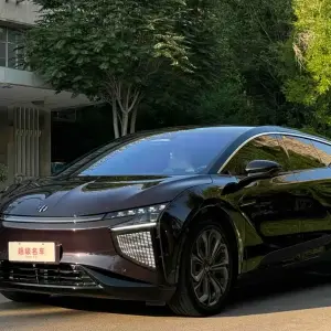 HiPhi HiPhi X 2022 из Китая