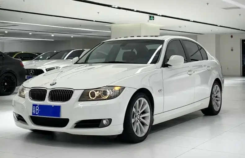 BMW 3 Series 2011 из Китая