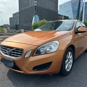 Volvo S60 (Import) 2012 из Китая