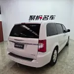 Chrysler Grand Voyager (Import) 2013 из Китая