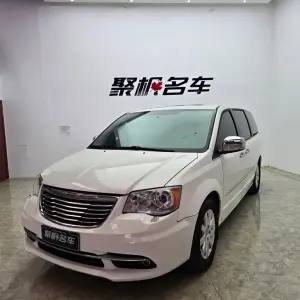 Chrysler Grand Voyager (Import) 2013 из Китая