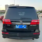 Honda Elysion 2015 из Китая