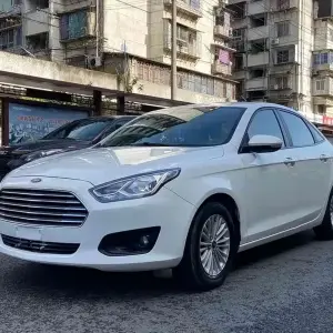 Ford Escort 2017 из Китая