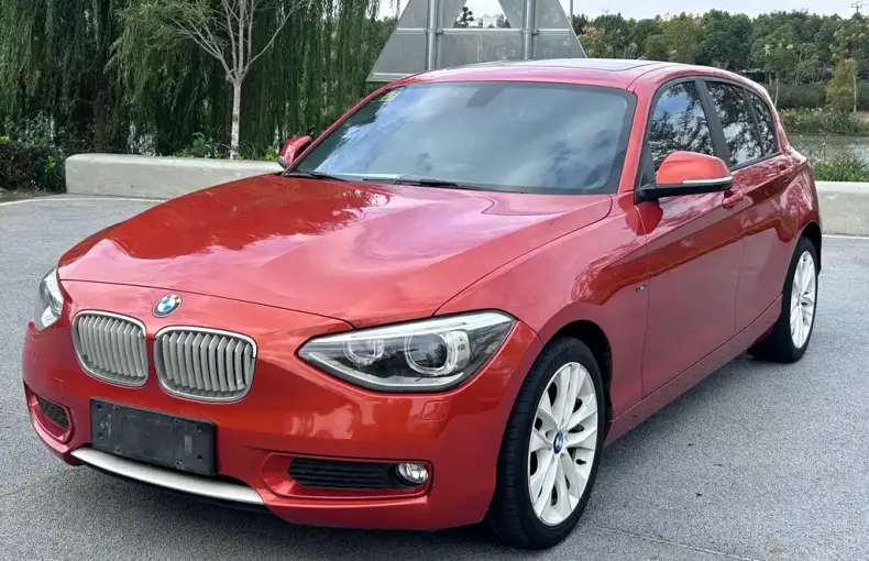 BMW 1 Series (Import) 2015 из Китая