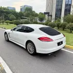 Porsche Panamera 2012 из Китая
