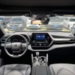 Toyota Crown Kluger 2023 из Китая