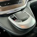 Mercedes-Benz V-Class 2023 из Китая