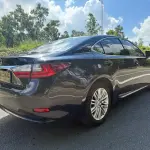 Lexus ES 2017 из Китая