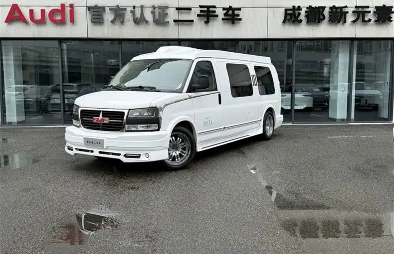 GMC Savana 2012 из Китая