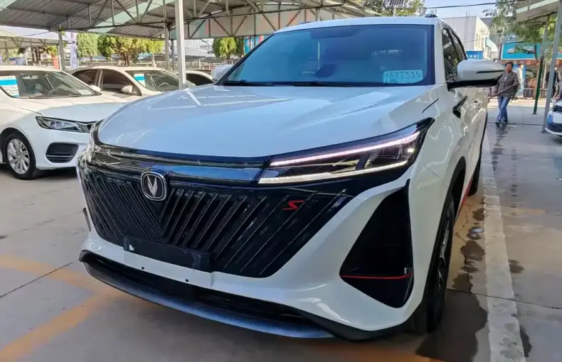 Changan 长安CS75PLUS 2023 из Китая