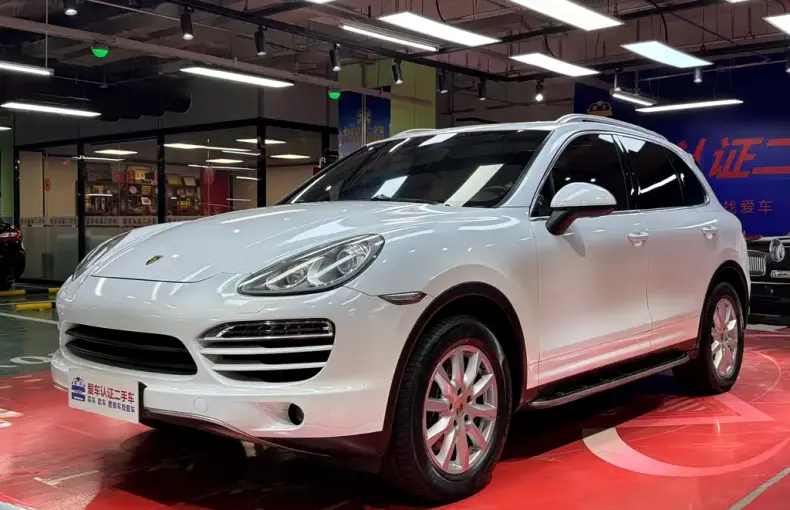 Porsche Cayenne 2013 из Китая