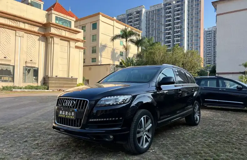 Audi Q7 2011 из Китая