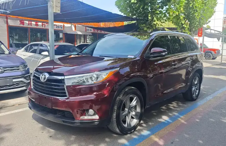 Toyota Highlander 2017 из Китая