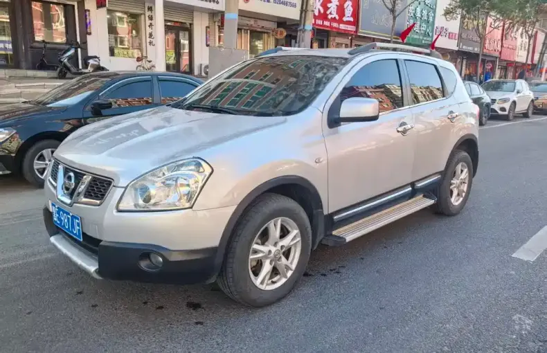 Nissan Qashqai 2012 из Китая