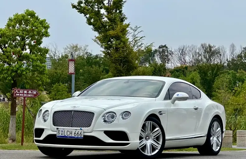 Bentley Continental 2017 из Китая