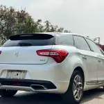 DS DS 5 2014 из Китая