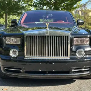 Rolls-Royce Phantom 2010 460 л.с. из Китая