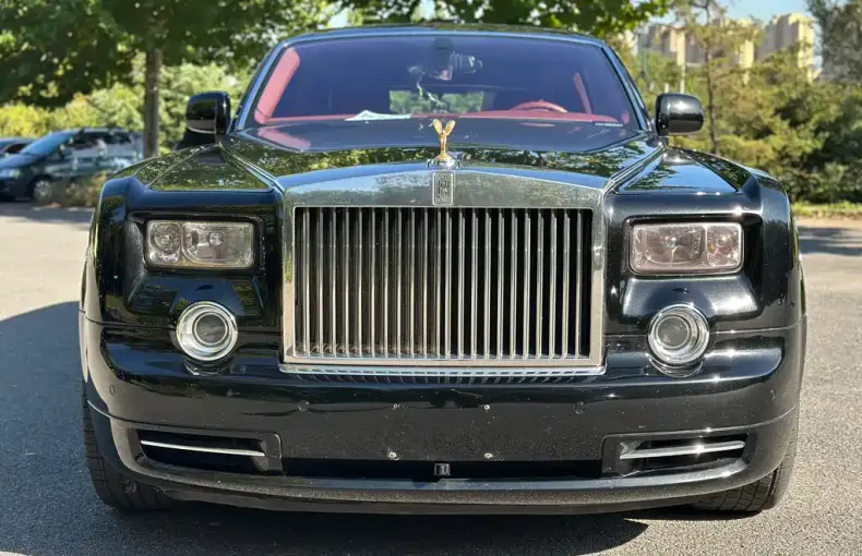 Rolls-Royce Phantom 2010 из Китая