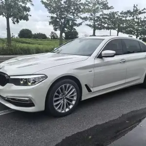 BMW 5 Series 2018 из Китая