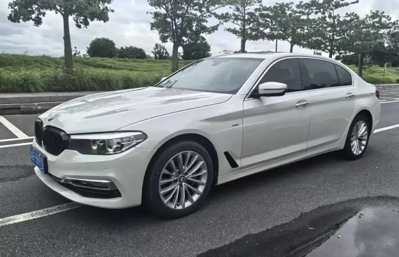 BMW 5 Series 2018 из Китая