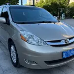 Toyota Sienna 2009 из Китая