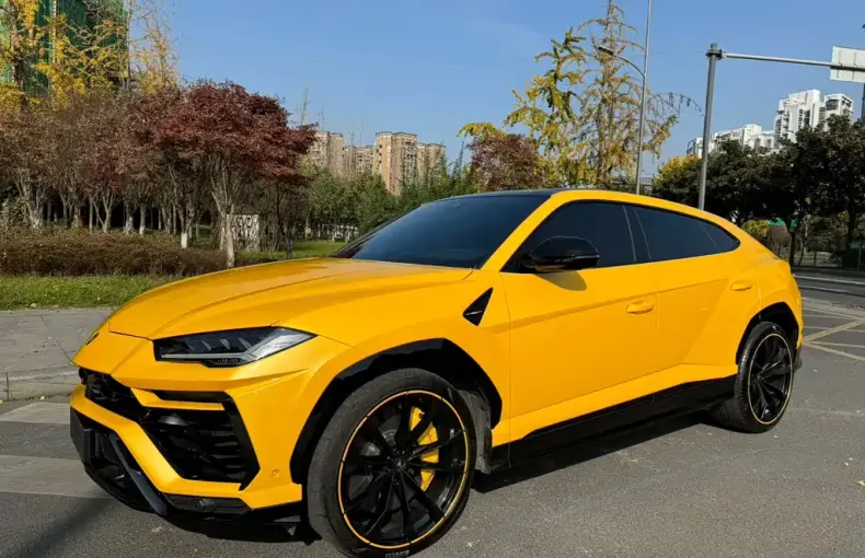 Lamborghini Urus 2022 из Китая