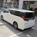 Toyota Alphard 2020 из Китая