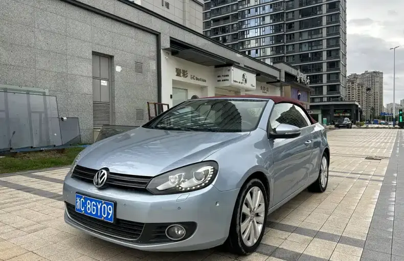 Volkswagen Golf (Import) 2014 из Китая
