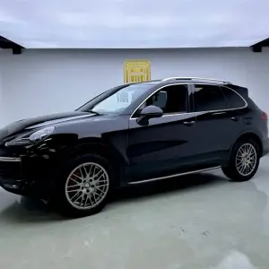 Porsche Cayenne 2016 из Китая