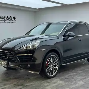 Porsche Cayenne 2012 из Китая