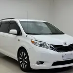 Toyota Sienna 2015 269 л.с. из Китая