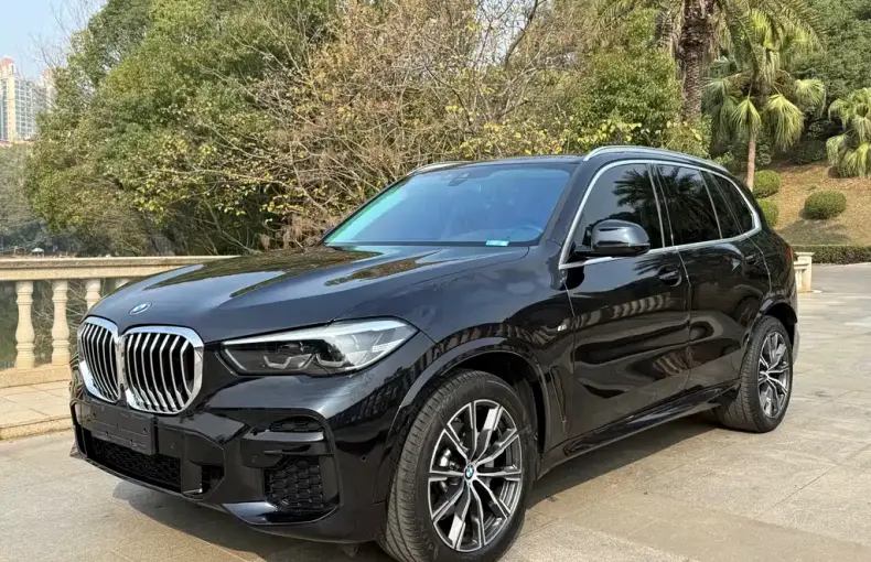 BMW X5 (Import) 2022 из Китая