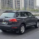 Volkswagen Touareg 2013 из Китая