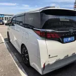 Toyota Alphard 2023 из Китая