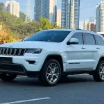 Jeep Grand Cherokee (Import) 2023 из Китая